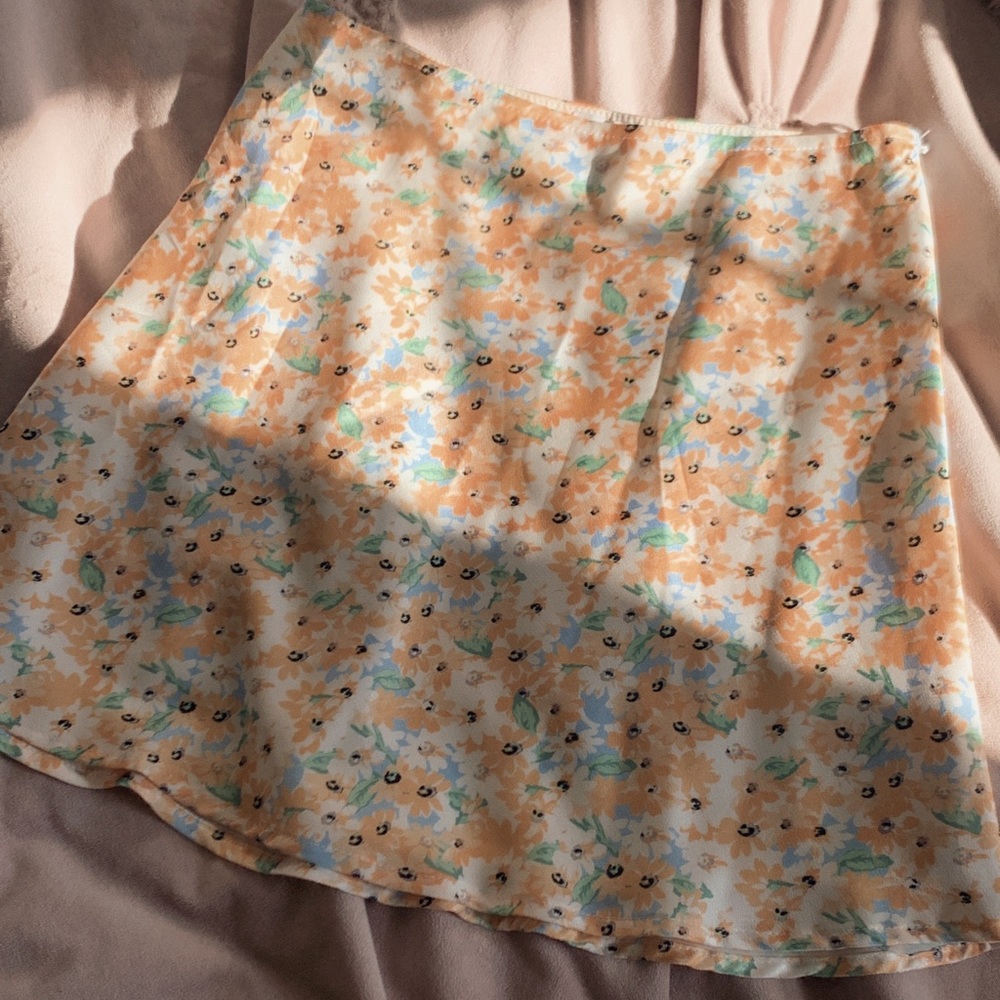Princess Polly floral satin mini skirt